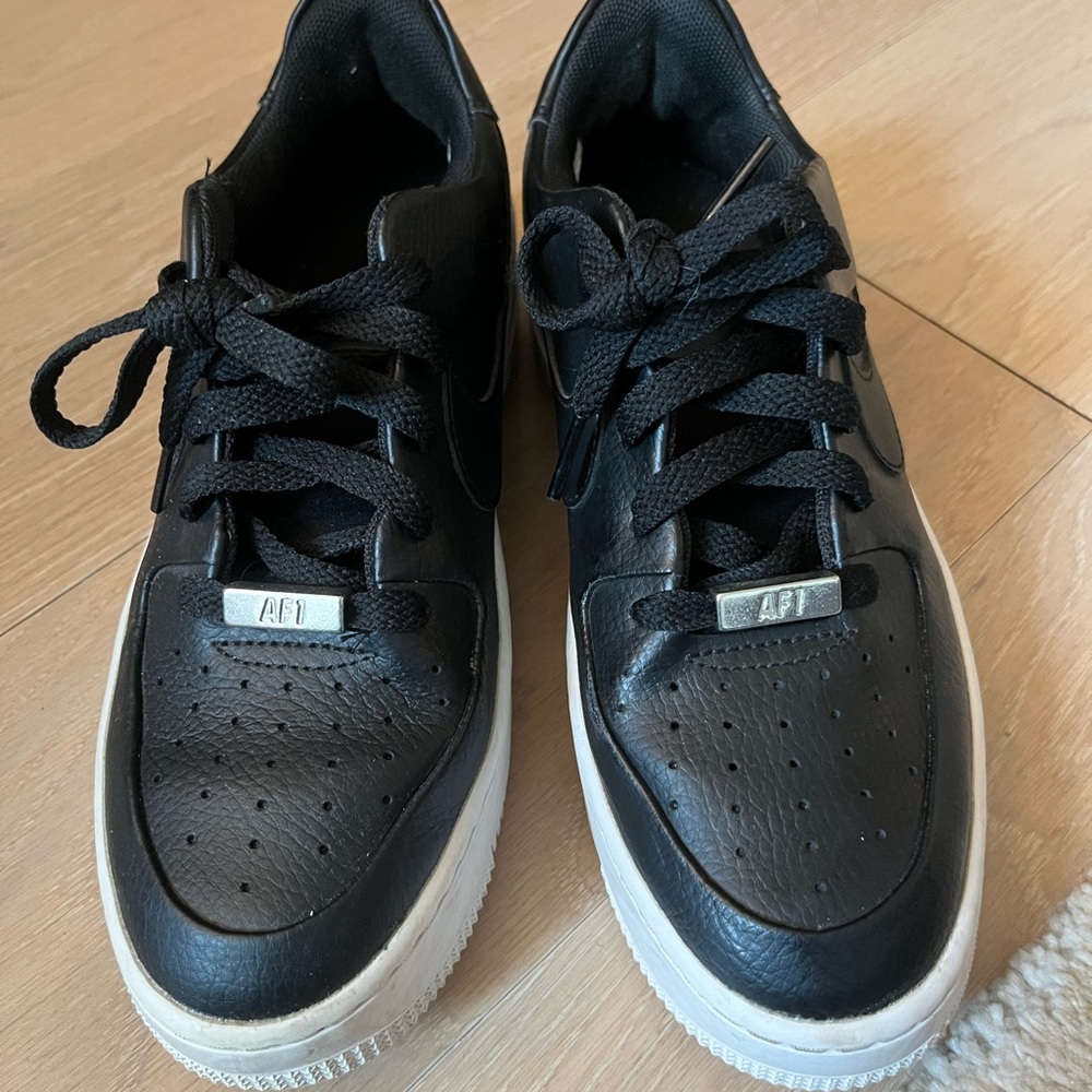 Women’s Nike AF1 Sneakers